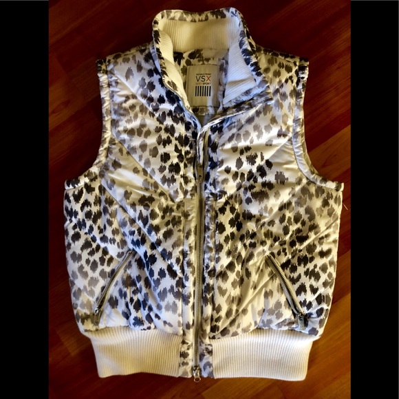Victoria's Secret Jackets & Blazers - 💙2/$20💋Victoria’s Secret VSX Sport Puffer Vest